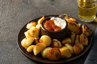 Patatas bravas